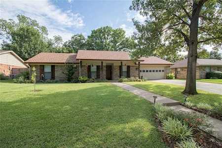 2817 Wentwood Drive Grapevine, TX 76051