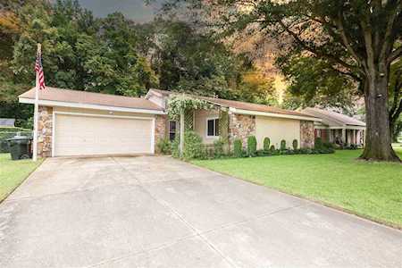 2483 Flowering Tree Dr Bartlett, TN 38134