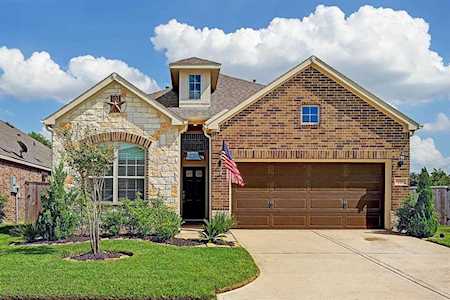 129 Saddle Dr Jersey Village, TX 77065