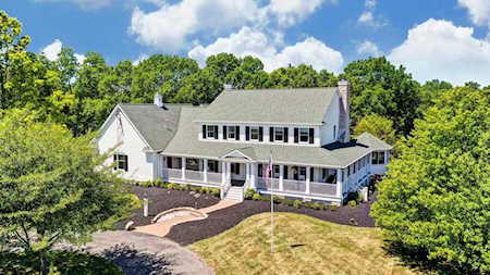 330 Larkspur Drive Galloway, OH 43119
