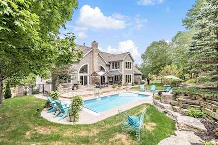 8509 Stonechat Loop Dublin, OH 43017