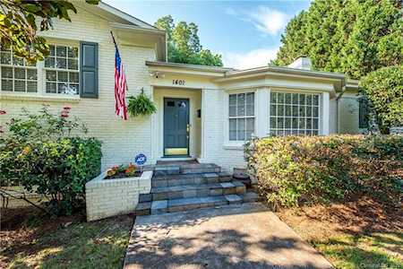 1401 Kingscross Dr Charlotte, NC 28211