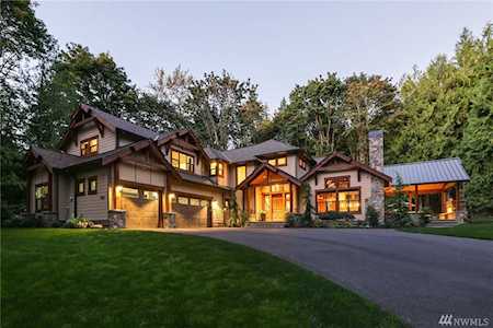 1820 285th Place NE Carnation, WA 98014