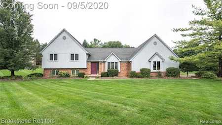 1710 Havenshire Ln Brighton Twp, MI 48114
