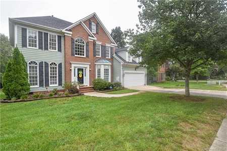 4901 Crownvista Dr Charlotte, NC 28269