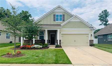 2136 Seagull Dr Denver, NC 28037