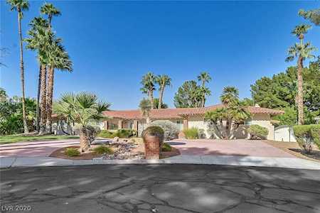 121 Stonewood Ct Las Vegas, NV 89107