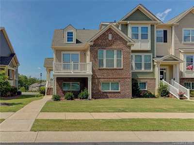 6254 Cloverdale Dr Tega Cay, SC 29708