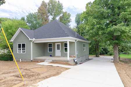 411 22nd Ave E Springfield, TN 37172
