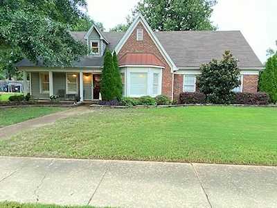 434 Pine Grove Dr Collierville, TN 38017