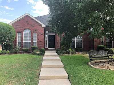9817 Presthope Drive Frisco, TX 75035