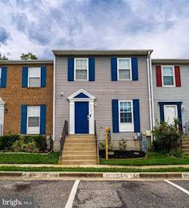 528 Imperial Square Odenton, MD 21113
