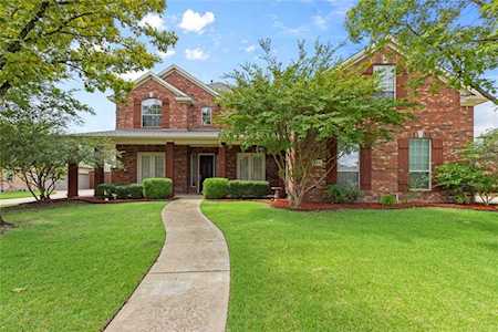 317 Crepe Myrtle Lane Murphy, TX 75094