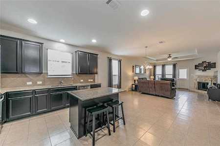 2072 Rosebury Lane Forney, TX 75126