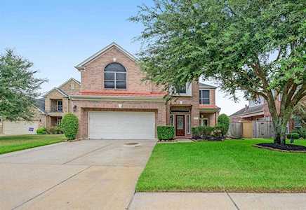 19006 Greenleaf Ridge Ct Cypress, TX 77429