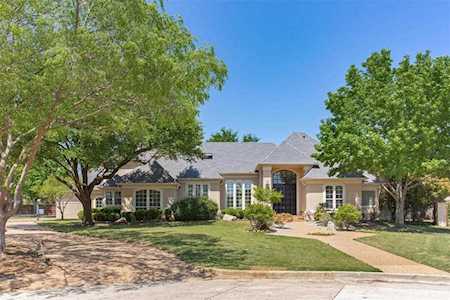 800 Princeton Court Southlake, TX 76092