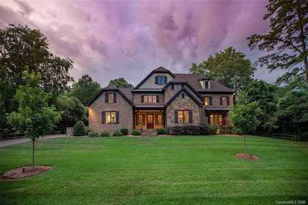 6007 Lakeview Dr Charlotte, NC 28270