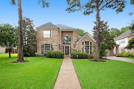 5618 Summer Snow Dr Houston, TX 77041