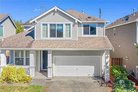 2411 88th Dr NE #2004 Lake Stevens, WA 98258
