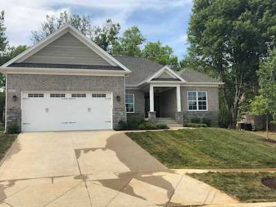 3611 Aspen Creek Dr Louisville, KY 40299