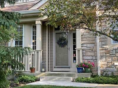 4644 Jenna Rd Glenview, IL 60025