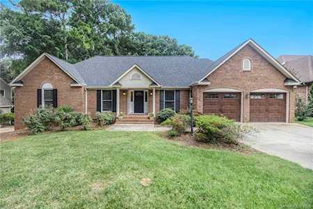 8013 Prestwick Ln Stanley, NC 28164