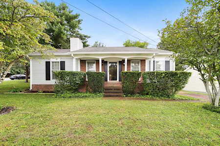 5301 Village Way Nashville, TN 37211