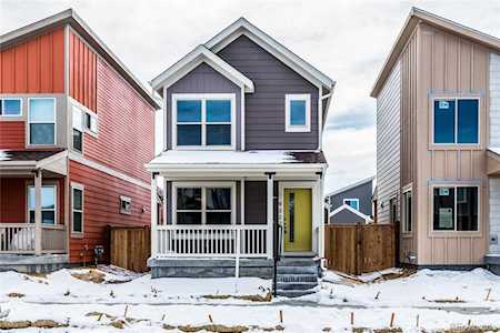 9322 E 58th Ave Denver, CO 80238