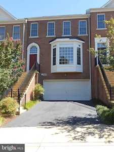 4255 Upper Park Dr Fairfax, VA 22030