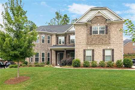 10419 Lemington Dr Mint Hill, NC 28227