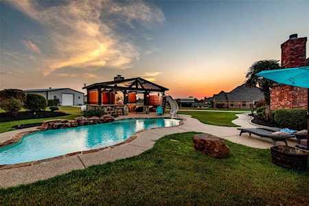 417 Lonesome Trail Haslet, TX 76052