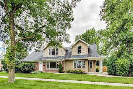 602 S Vail Ave Arlington Heights, IL 60005