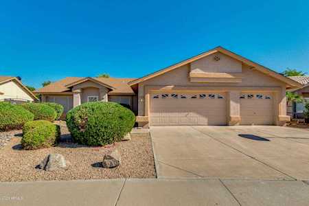 8621 W Meadow Drive Peoria, AZ 85382