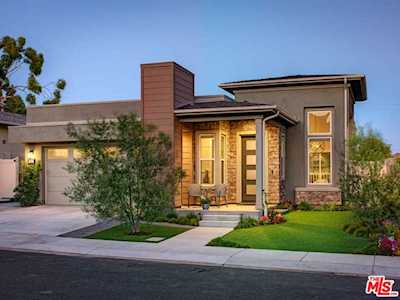 924 Camber Lane El Segundo, CA 90245