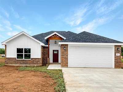 917 8th Street Tuscola, TX 79562