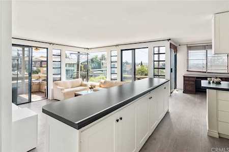 2575 E 19th Street #38 Signal Hill, CA 90755