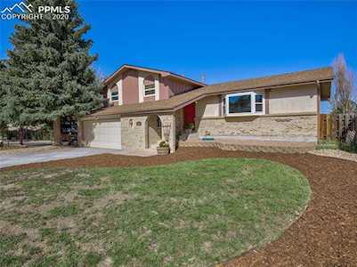 5765 Escapardo Way Colorado Springs, CO 80917