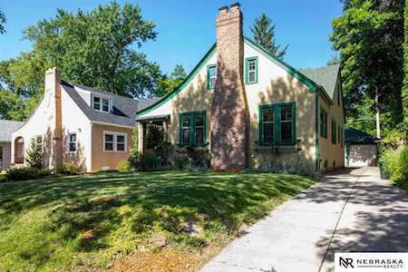 615 S 33 St Lincoln, NE 68510