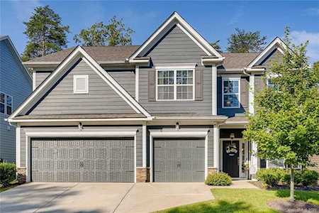 207 Blueview Rd Mooresville, NC 28117
