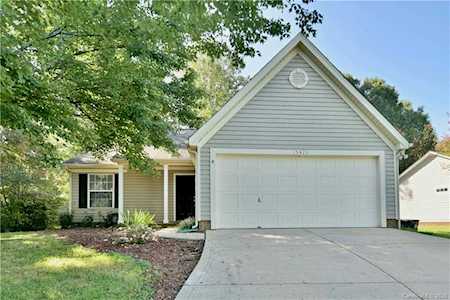13423 Harvest Point Dr Huntersville, NC 28078
