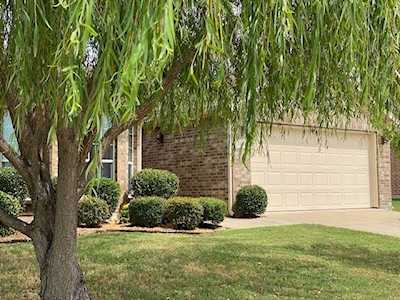 2320 Sparrow Forney, TX 75126