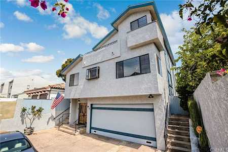 114 N Prospect Avenue #B Redondo Beach, CA 90277