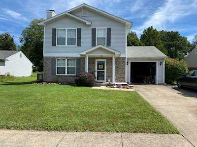 4607 Pulaski Ct Louisville, KY 40245