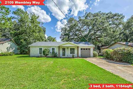 2109 Wembley Way Tallahassee, FL 32308