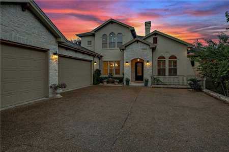 2037 Wimberly LN Austin, TX 78735