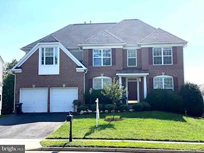 8913 Chianti Terrace Bristow, VA 20136
