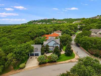 2917 Sparkling Brook LN Austin, TX 78746