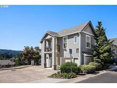 2385 Snowberry Ridge Ct West Linn, OR 97068