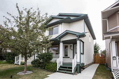 128 Arbour Wood Mews NW Calgary, AB T3G 4B5