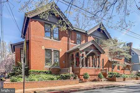 61 College Ave Annapolis, MD 21401